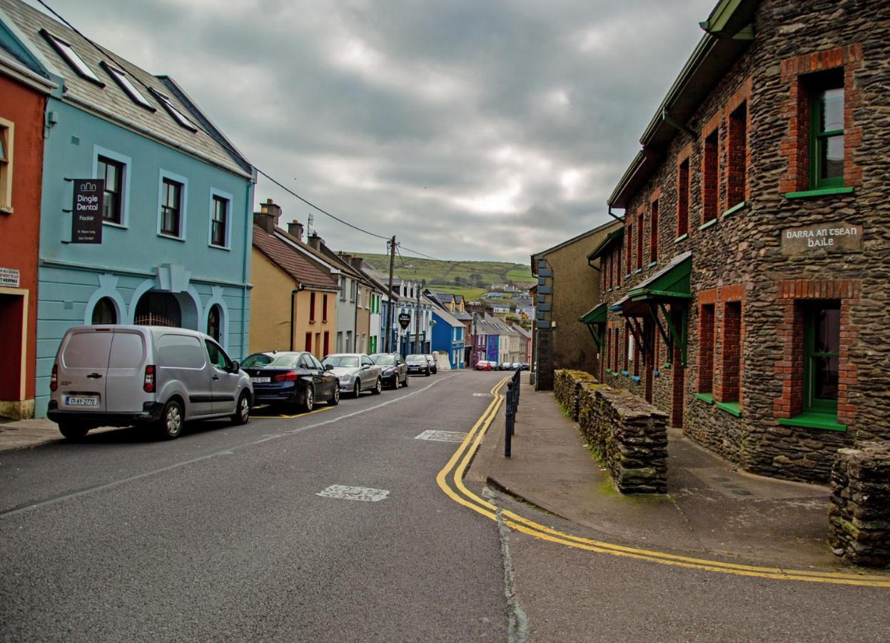 Dingle Town Holiday Home By Trident Holiday Homes Eksteriør billede
