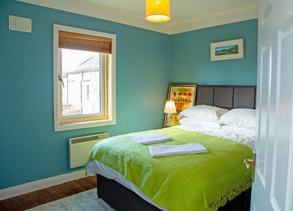 Dingle Town Holiday Home By Trident Holiday Homes Eksteriør billede