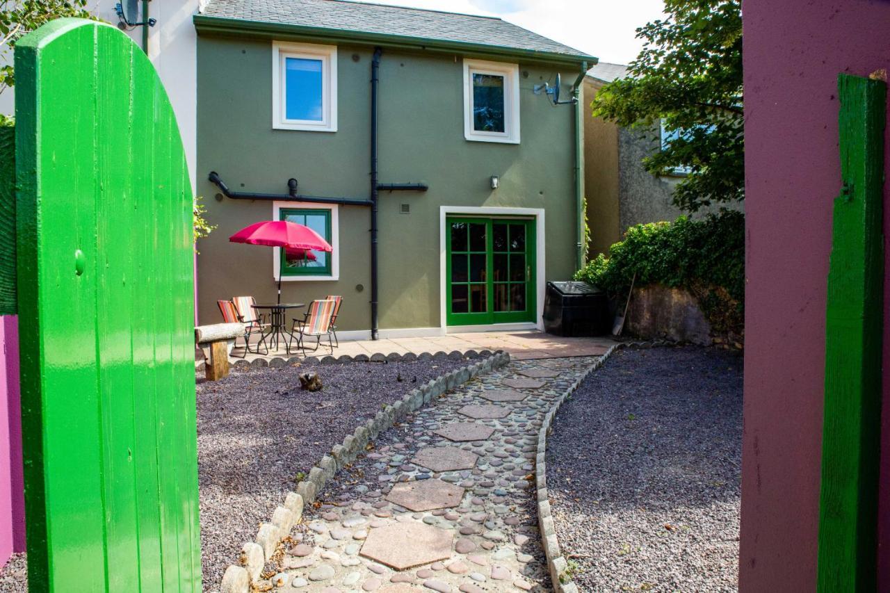 Dingle Town Holiday Home By Trident Holiday Homes Eksteriør billede